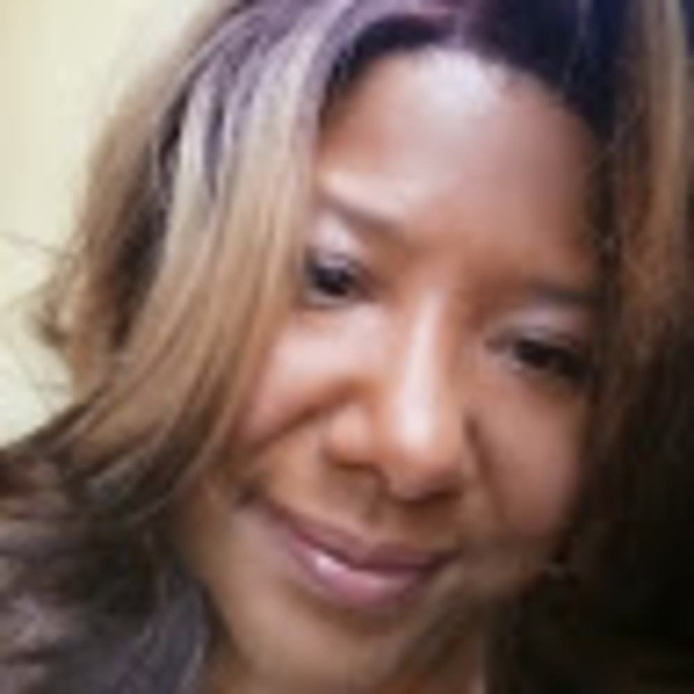 Meet your Posher, Pamela